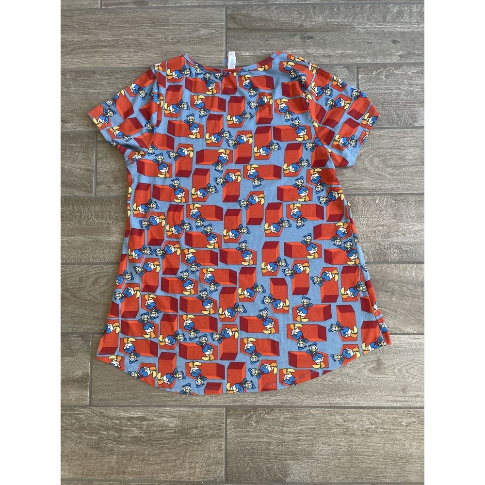 LuLaRoe Disney Shirt Womens Med. Simply Comfortable Donald Duck Oversized Hi-Low - Picture 6 of 6